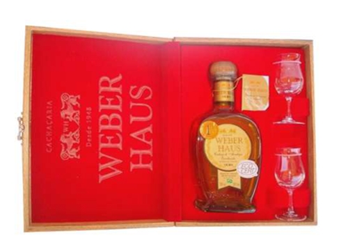Weber Haus Premium Gold Orgânica (4 anos em Barris de Carvalho Francês) — 2 Taças Cristal Strauss