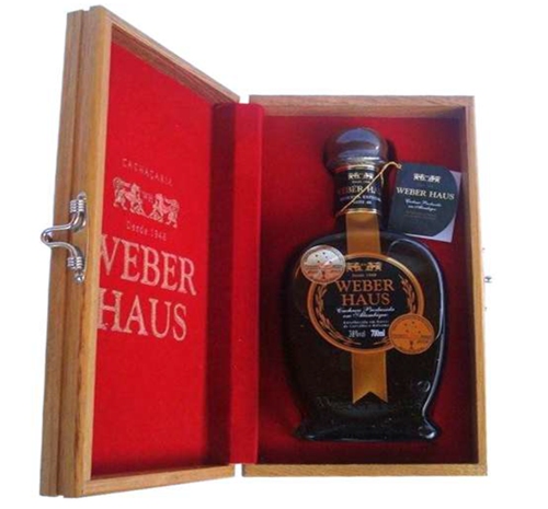 Weber Haus Extra Premium 6 anos (5 anos Carvalho Francês e 1 ano Bálsamo) — Estojo de Luxo