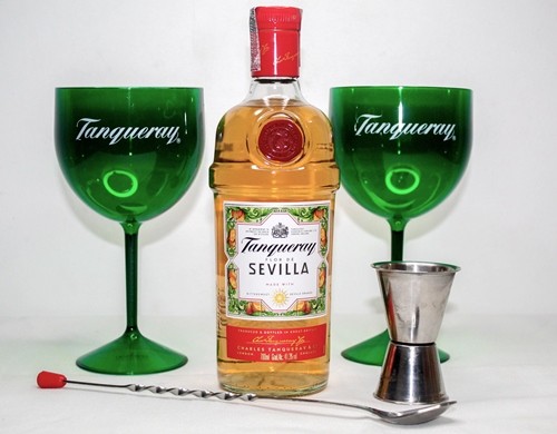 Kit Tanqueray Flor de Sevilla - Caixa com 2 Taças de Acrílico, Dosador e Colher Bailarina